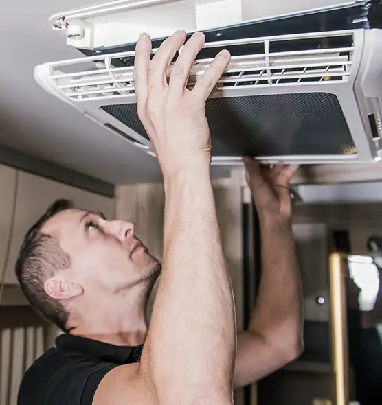  Professional Licensed And Insured Cleaners in League City, TX